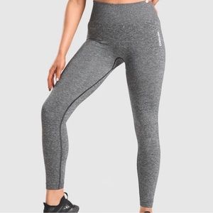 Gymshark Adapt Marl Seamless Legging in Grey (M)